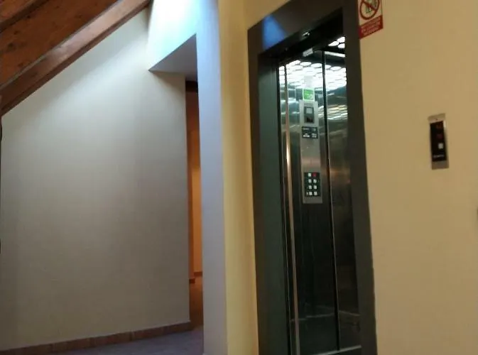 Inmocyma Casa Estrac Villanova